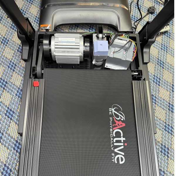 bActive AIR-55 AC Motor Treadmill With Multifunction (2025) - Image 5
